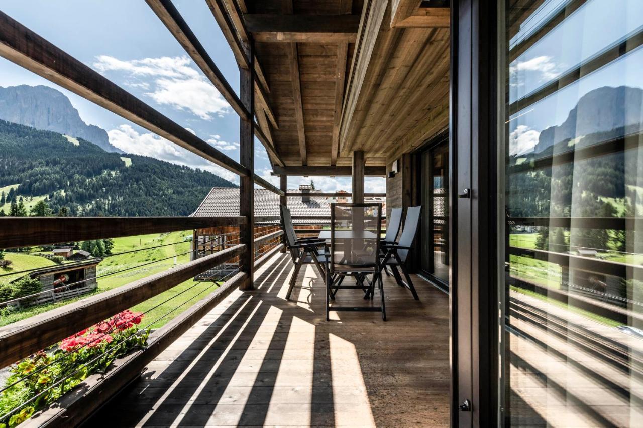 Cadepunt The Dolomites Lodge Сельва-ді-Валь-Гардена Екстер'єр фото
