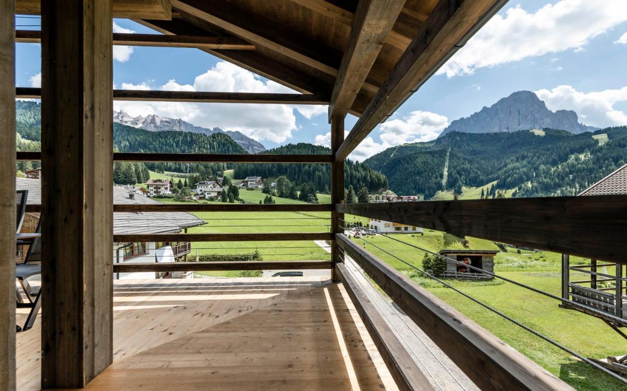 Cadepunt The Dolomites Lodge Сельва-ді-Валь-Гардена Екстер'єр фото